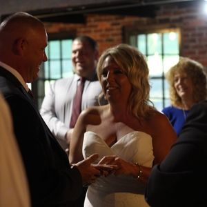 Meet your Posher, Eve